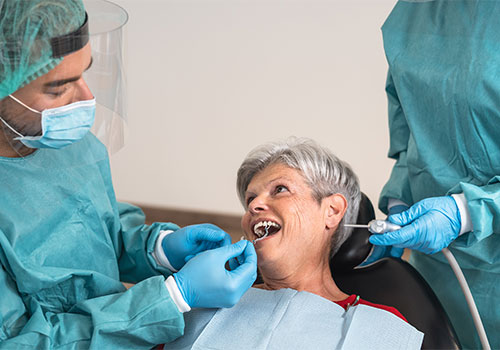 CanAnyoneGetDentalImplantSarasotaDrMichaelPawlus